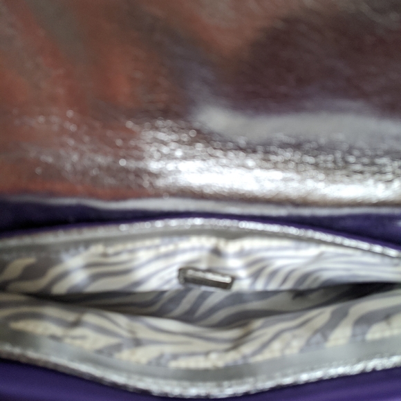 Guess Bag - Picture 5 of 8